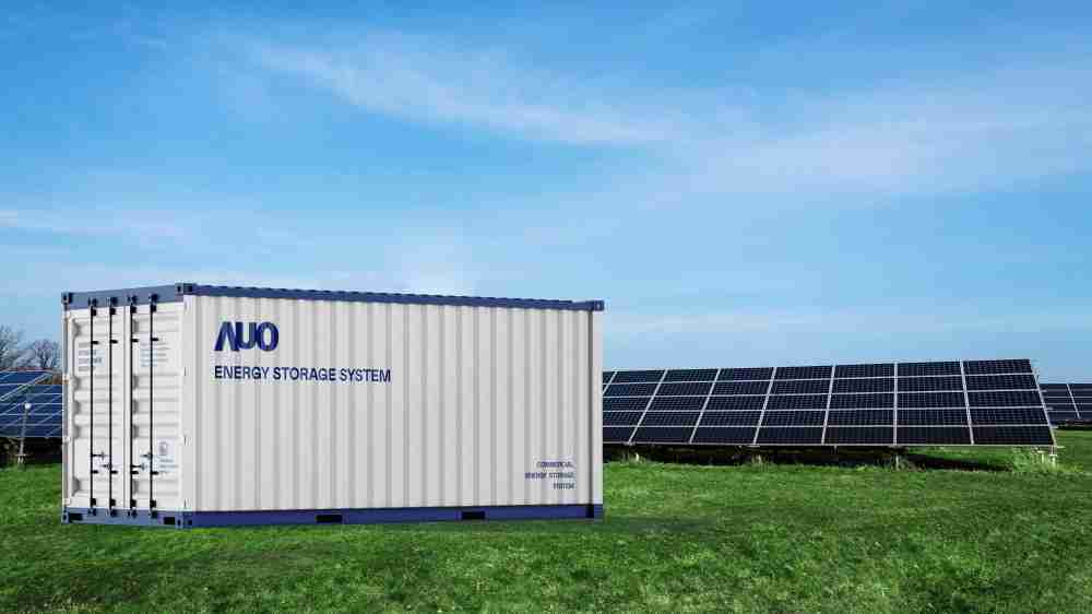 传奇国际透过AI数据管理，，提供不同类型用户进行储能与能源管理，，，，达到再生能源管控调度成效